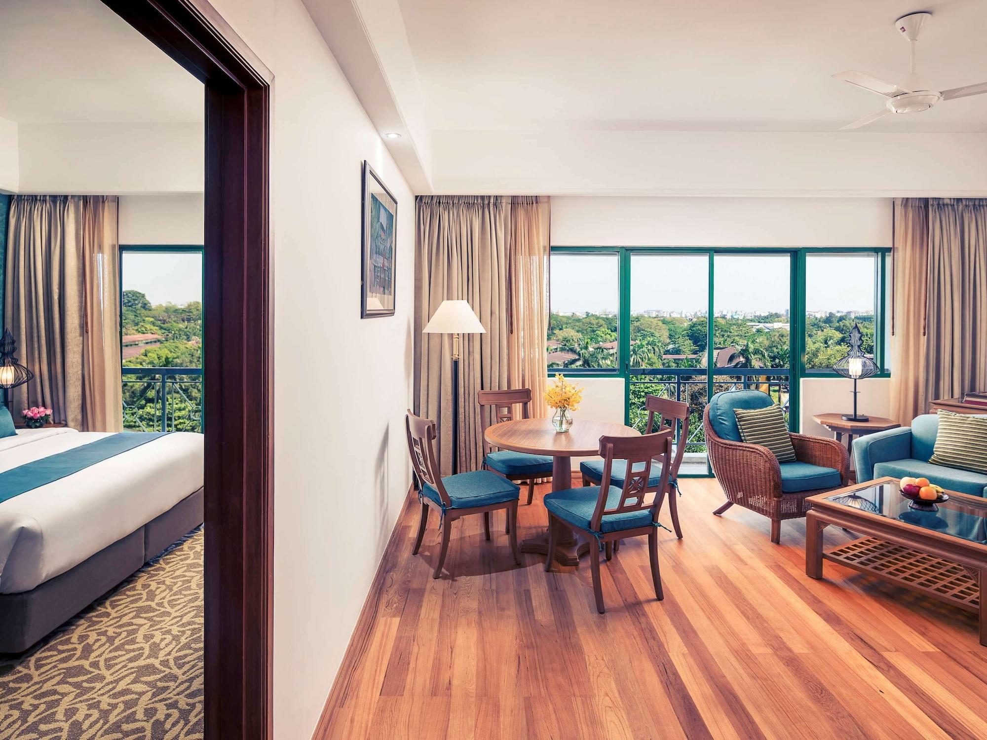 Mercure Yangon Kaba Aye Εξωτερικό φωτογραφία